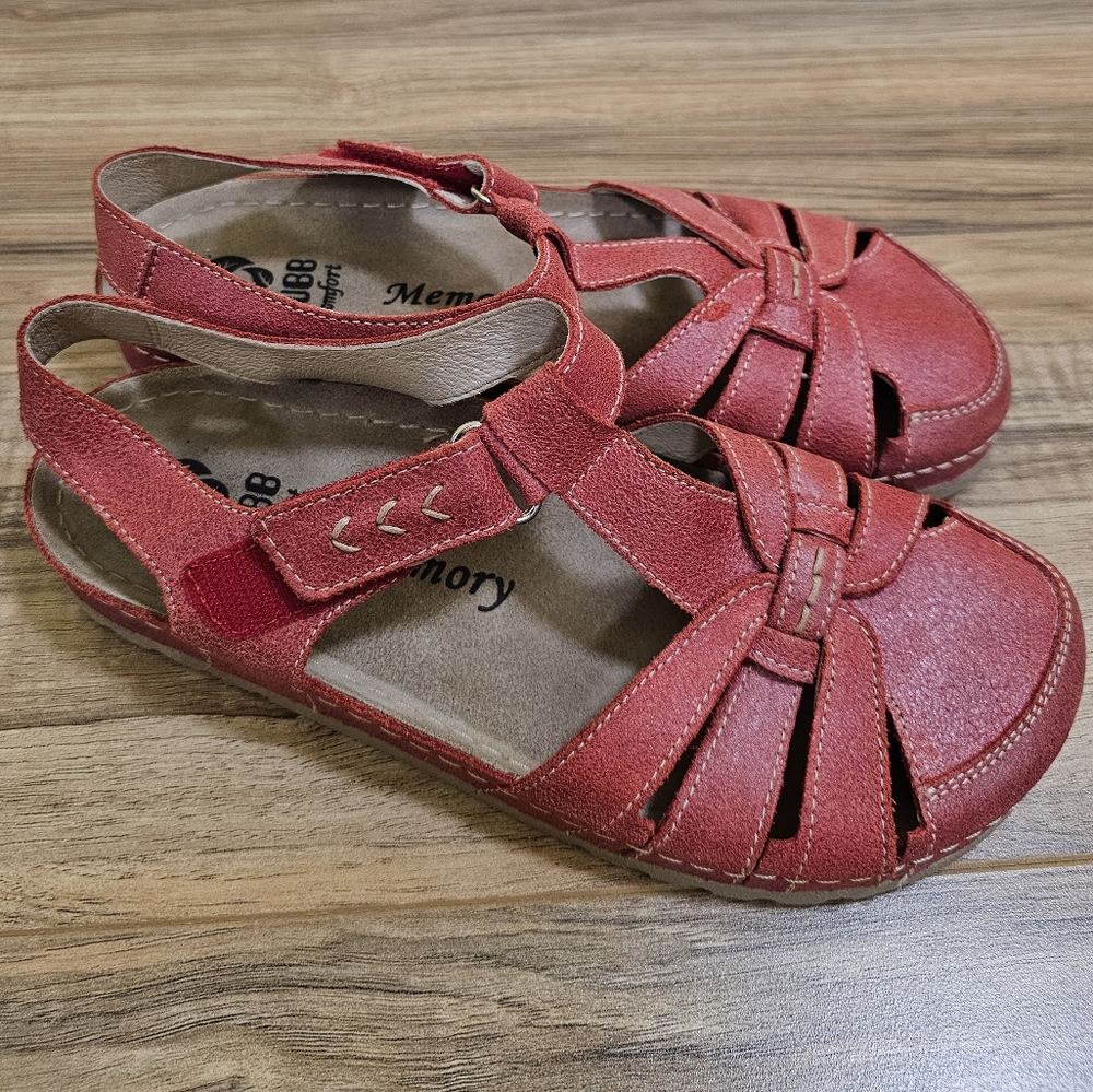 MUBB Sandals - Picture 1 of 13